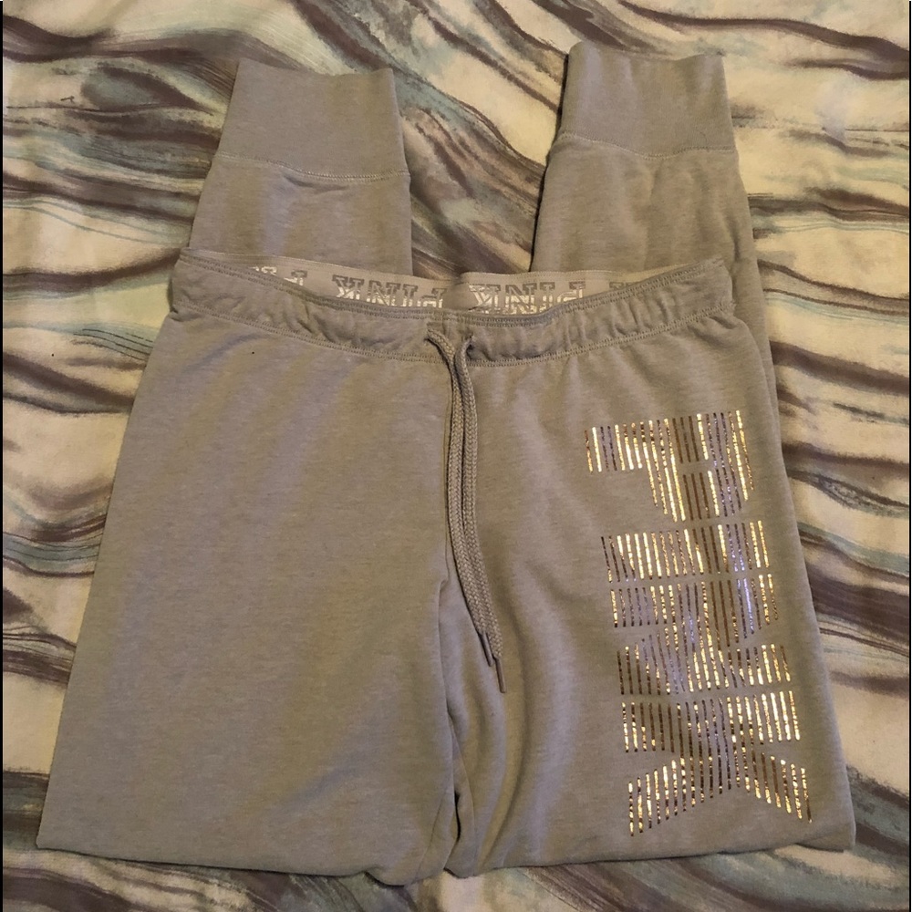 Victoria’s Secret Pink Joggers!